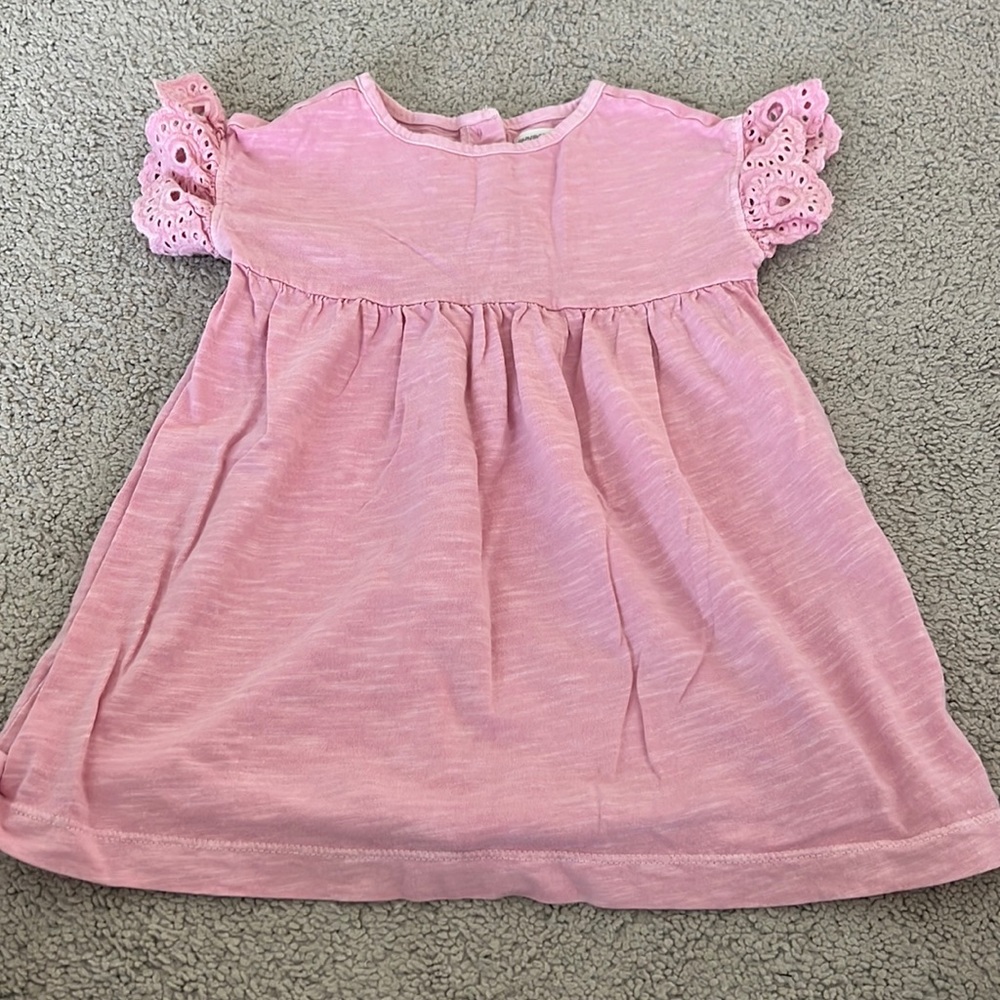 Pink dress with lace detail sleeves